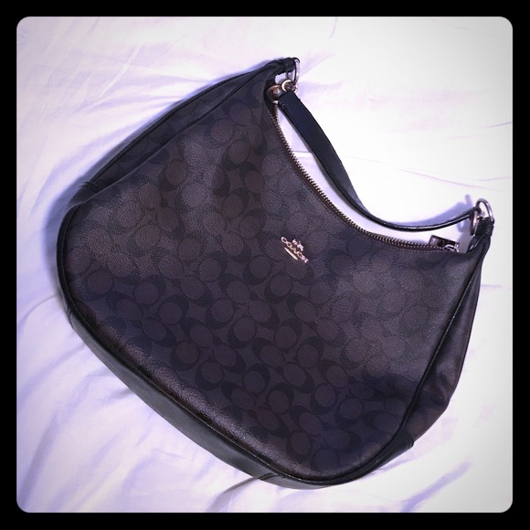 Purse - Picture 1 of 4